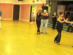 mike_fling_052612_0038